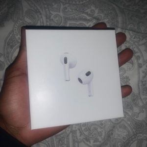 AirPods gen 3